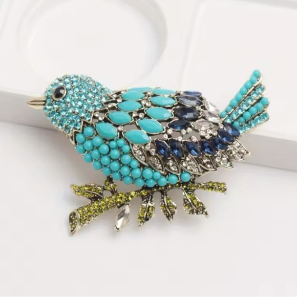 Robin Turquoise Bird Brooch - Picture 1 of 5